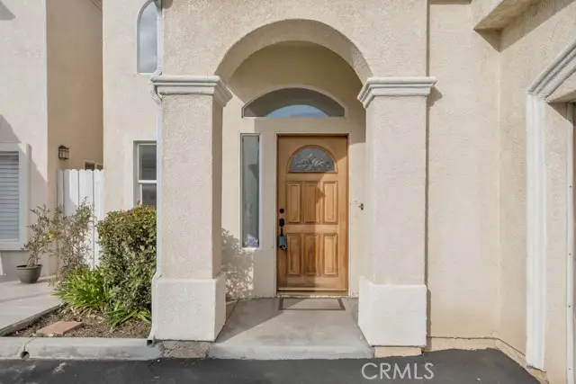 17743 Merridy Street, Northridge, CA 91325 - Image #2