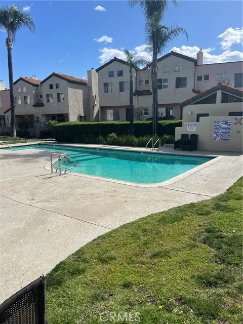 13901 Olive View Lane #51, Sylmar, CA 91342 - Image #2