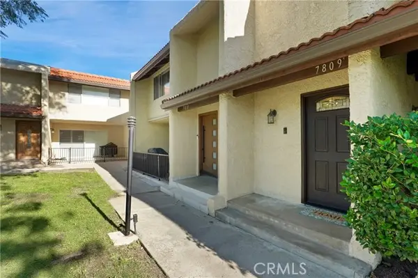 7809 N Via Foggia, Burbank, CA 91504