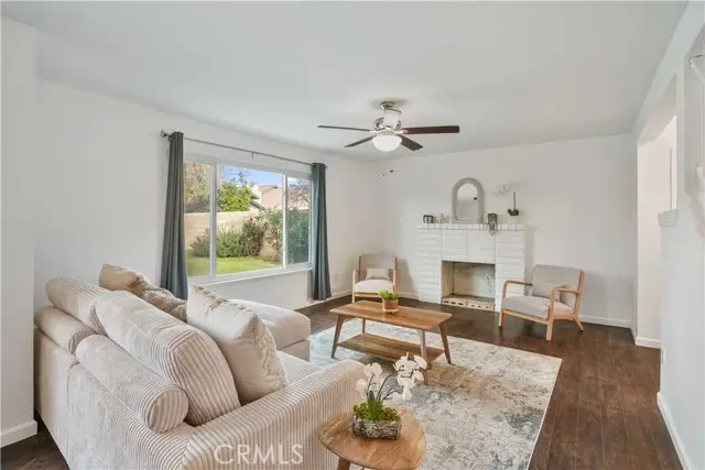 1504 Santiago Court, Bakersfield, CA 93307 - Image #3