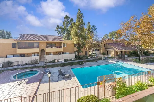 18754 Mandan #1302, Santa Clarita, CA 91351 - Image #2