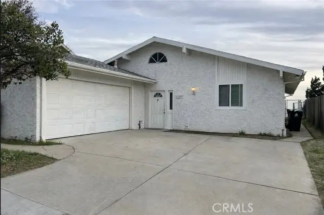 13450 Lochrin Lane, Sylmar, CA 91342 - Image #1