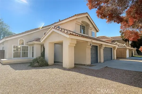 5372 Lakewood Court, Palmdale, CA 93552