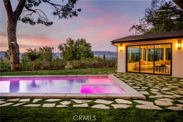 20553 Califa, Woodland Hills, CA 91367 - Image #3