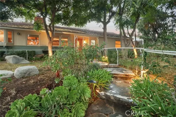 11129 White Oak, Granada Hills (los Angeles), CA 91344