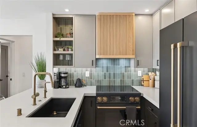 218 E Surfside, Port Hueneme, CA 93041 - Image #3