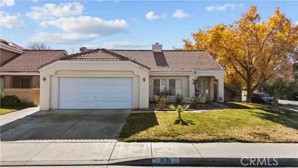 1536 E Avenue J4, Lancaster, CA 93535