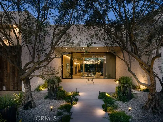 5824 Manton Avenue, Woodland Hills, CA 91367 - Image #3