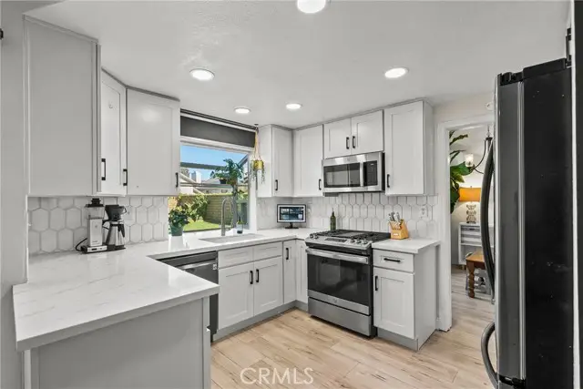 21625 Farmington, Santa Clarita, CA 91350 - Image #3