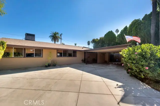 6500 Jumilla, Woodland Hills, CA 91367 - Image #3