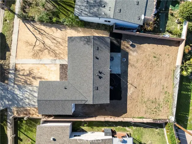 19017 Drycliff Street, Santa Clarita, CA 91351 - Image #2