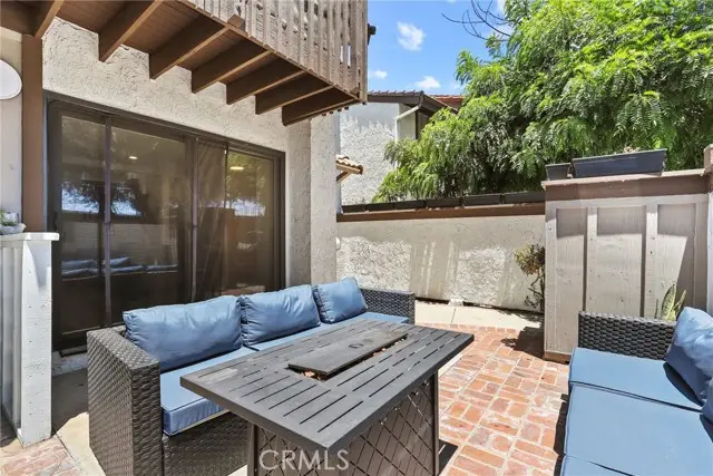 21535 Erwin Street #131, Woodland Hills, CA 91367 - Image #2