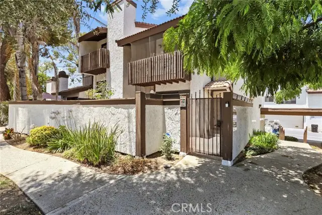 21535 Erwin Street #131, Woodland Hills, CA 91367 - Image #3
