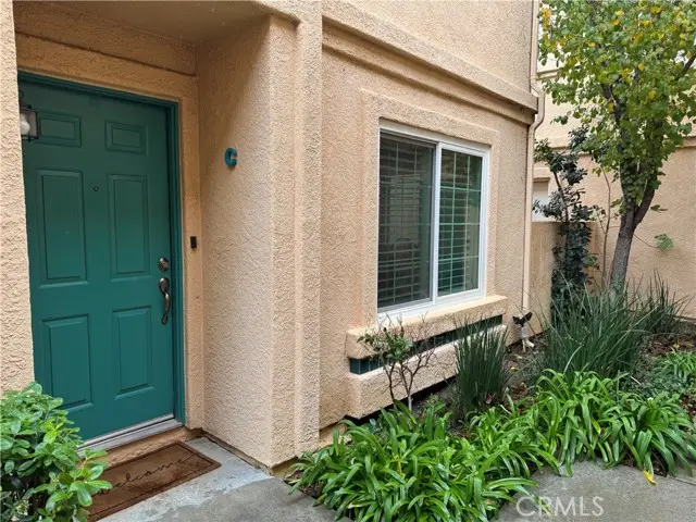 18716 Vista Del Canon #C, Santa Clarita, CA 91321 - Image #2