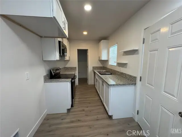 2300 Brundage Lane, Bakersfield, CA 93304 - Image #3