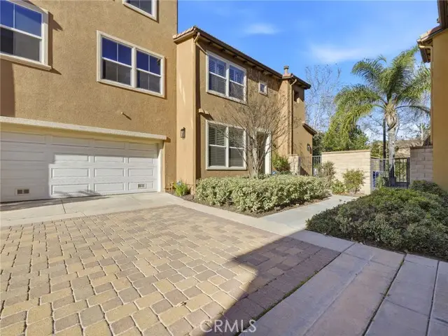 25441 Eagle, Stevenson Ranch, CA 91381 - Image #2
