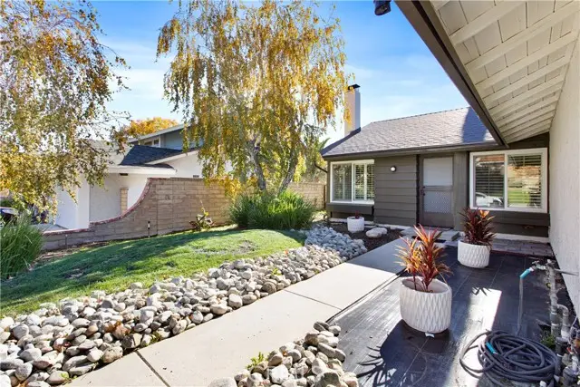 27987 Caraway, Santa Clarita, CA 91350 - #3