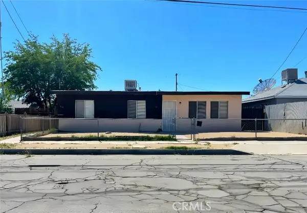 44817 Redwood, Lancaster, CA 93534