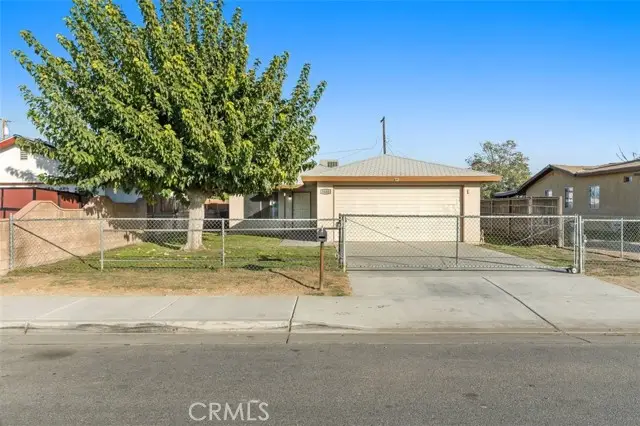 3604 Elda Ave, Bakersfield, CA 93307 - #2