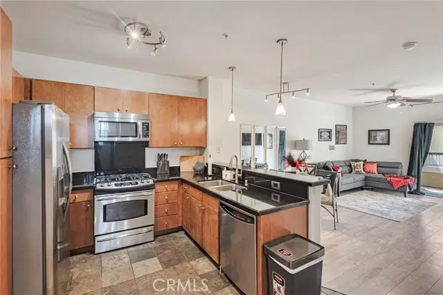 24535 Town Center Drive #6403, Valencia, CA 91355 - Image #3