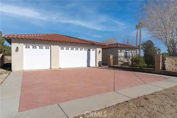 8717 W Avenue D2, Lancaster, CA 93536