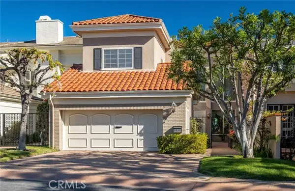 12305 Ridge, Los Angeles, CA 90049