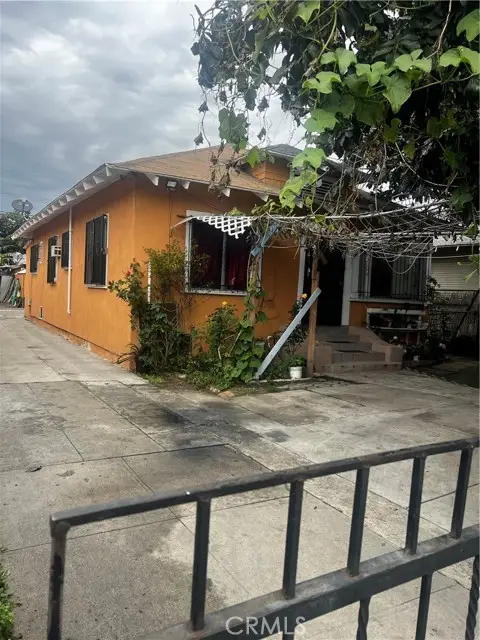 1221 W 38th, Los Angeles, CA 90037 - Image #1