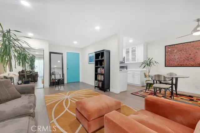 1730 Camino Palmero #308, Los Angeles, CA 90046 - Image #3