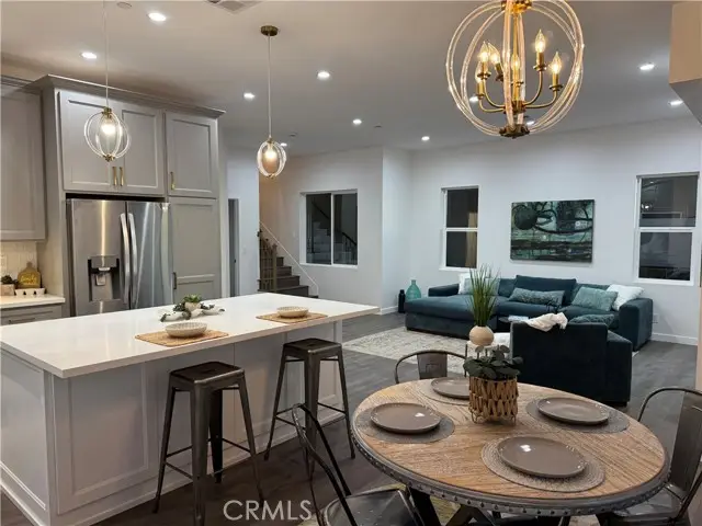 12511 N Haleh Lane, San Fernando Valley, CA 91342 - Image #2