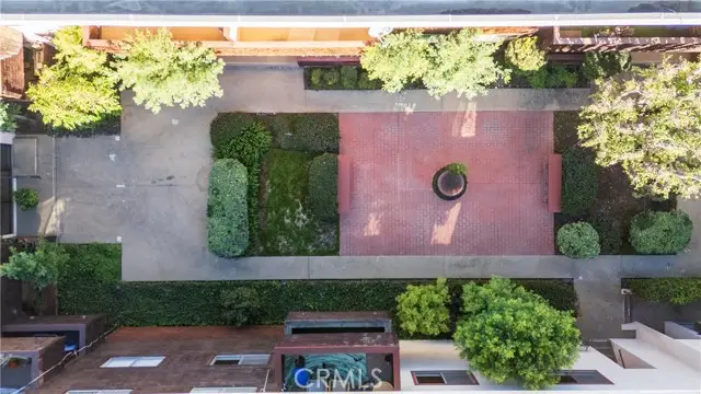 5414 Newcastle #8, Encino, CA 91316 - Image #3