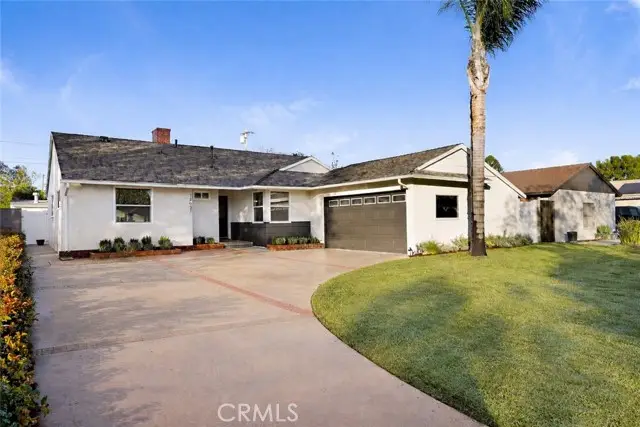 14931 Minnehaha, San Fernando, CA 91345 - Image #1