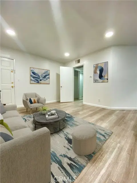 18645 Hatteras Street #278, Tarzana, CA 91356 - #3