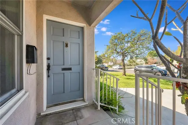 6350 Costello Avenue, Van Nuys, CA 91401 - #2