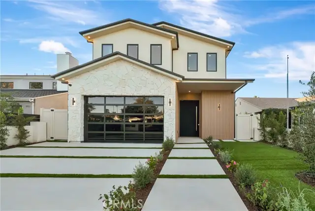 4825 Forman Avenue, North Hollywood, CA 91601 - Image #1