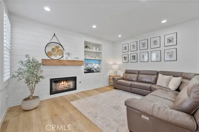 25408 Quail Creek Court, Santa Clarita, CA 91350 - Image #3