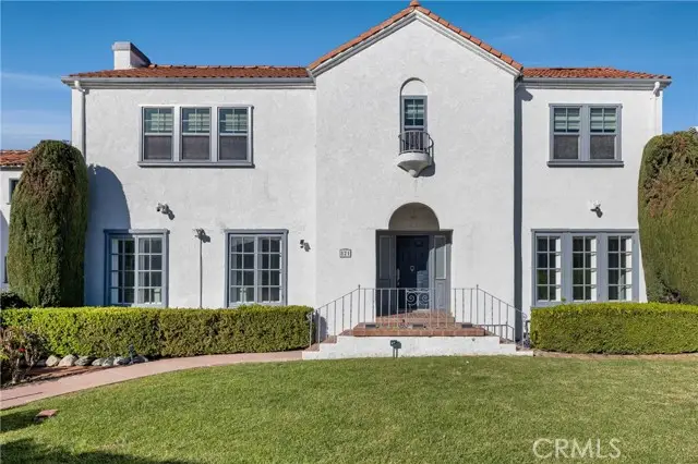 821 Lorraine, Los Angeles, CA 90005 - Image #1