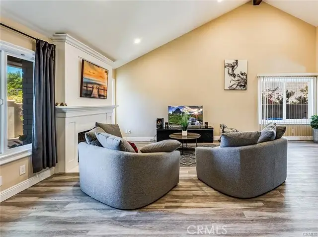 8380 Kentland, Canoga Park, CA 91304 - Image #3