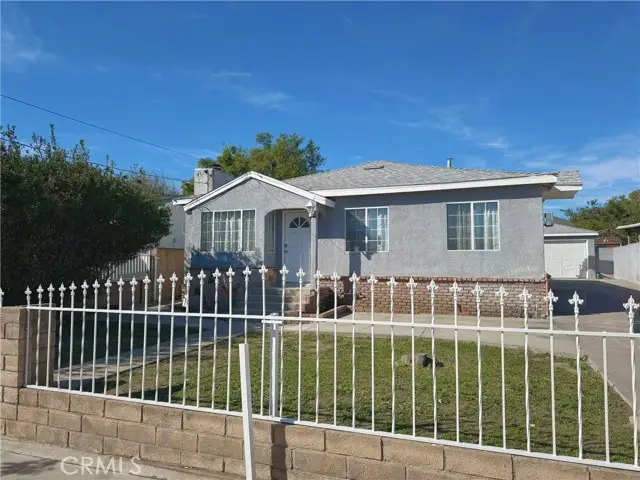 14233 Dyer Street, Sylmar, CA 91342 - Image #2