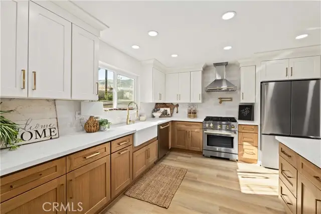 329 E Lago Lindo Road, Palmdale, CA 93550 - Image #2