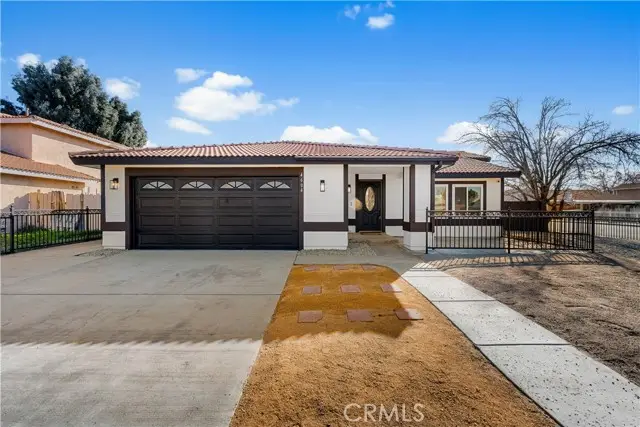 4604 E Avenue R6, Palmdale, CA 93552 - #1