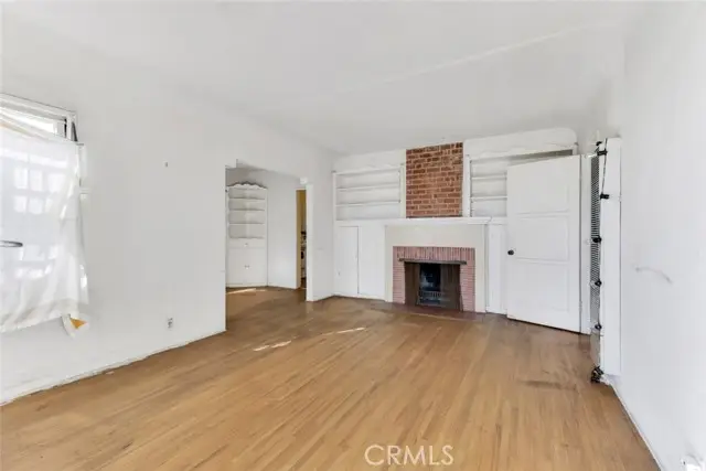 14047 Herron Street, Sylmar, CA 91342 - Image #3