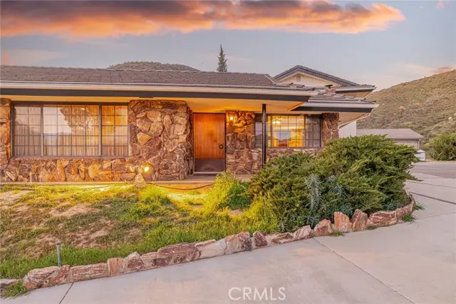 34201 Territory Road, Agua Dulce, CA 91390 - #2