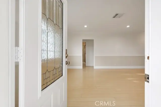 9606 Vena Avenue, Pacoima, CA 91331 - Image #2