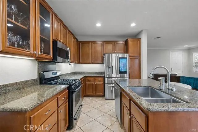 24156 Joshua Drive, Valencia, CA 91354 - Image #3