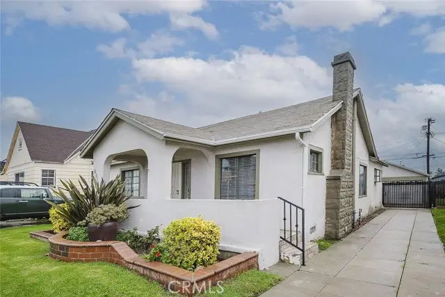 6318 Eileen Avenue, Los Angeles, CA 90043 - #3