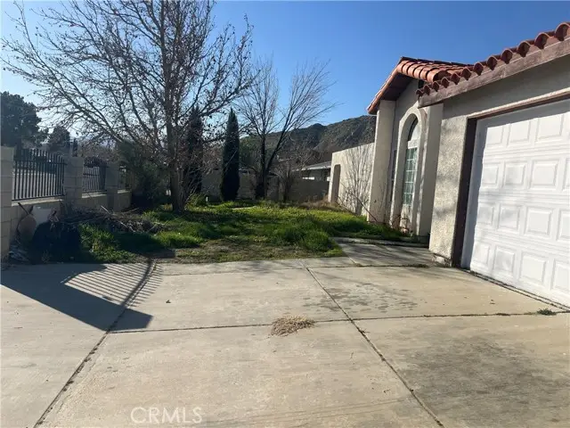 40251 Fieldspring Street, Lake Los Angeles, CA 93591 - #3