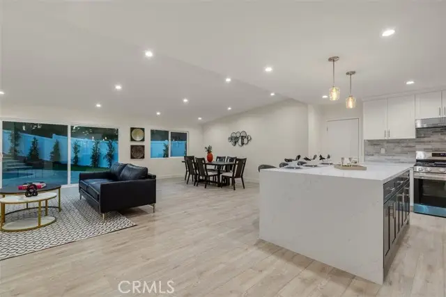 5115 Rigoletto Street, Woodland Hills, CA 91364 - #3