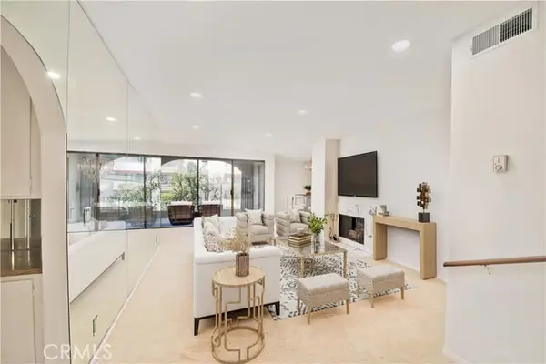 5340 Yarmouth #205, Encino (los Angeles), CA 91316