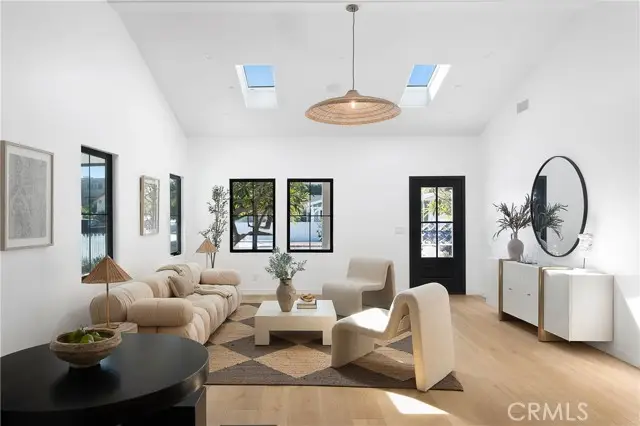 4624 Coolidge Avenue, Culver City, CA 90230 - Image #3