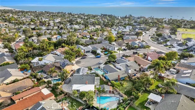 26671 Vuelta Loma, Dana Point, CA 92624 - Image #2